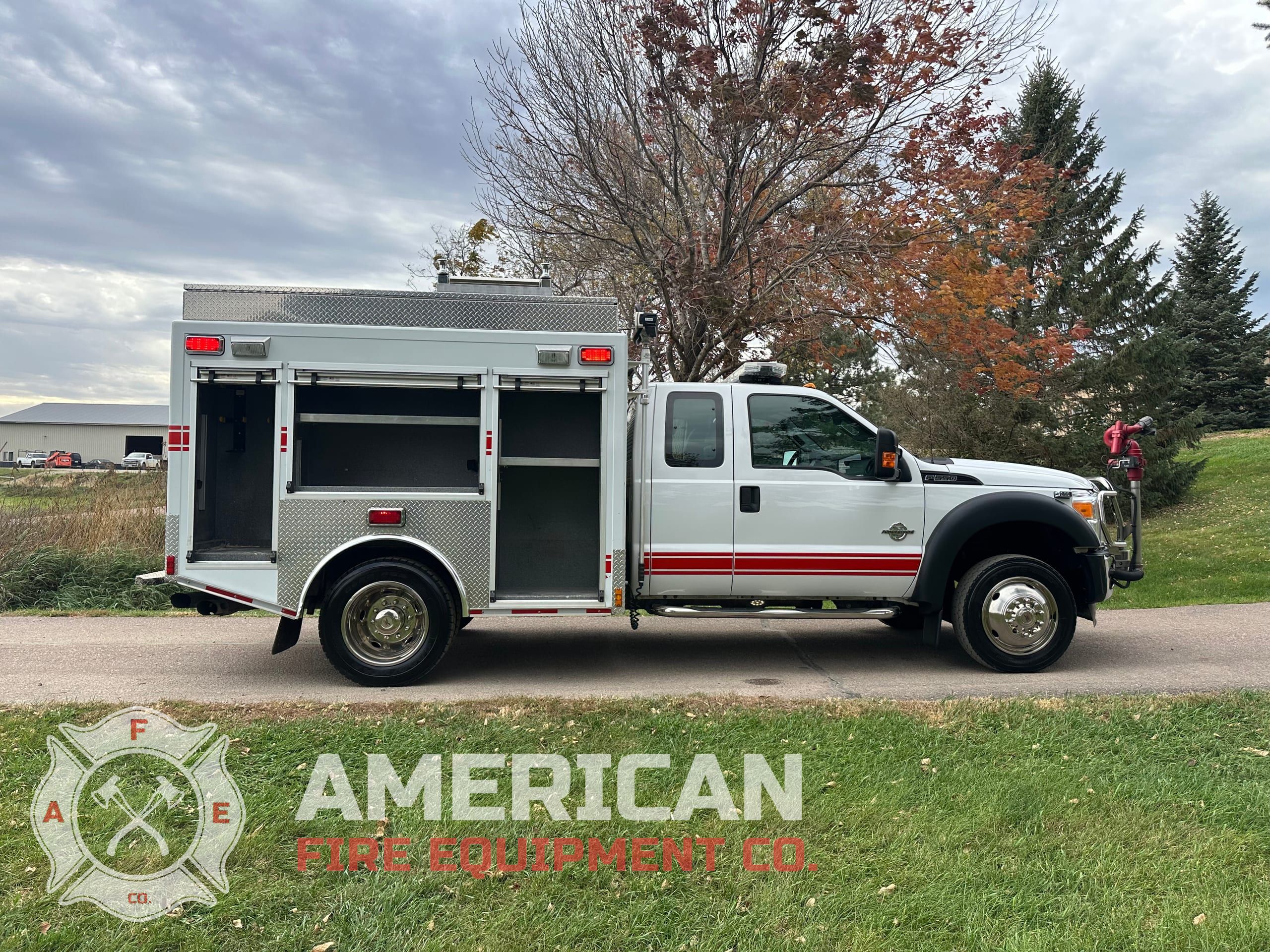 Used 2013 F550 4x4 Quick Attack Brush Truck for sale — photo 10 of 20